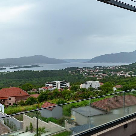 Royal Blue Resort & Residences Tivat Kültér fotó