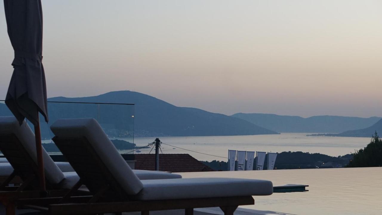 Royal Blue Resort & Residences Tivat Kültér fotó